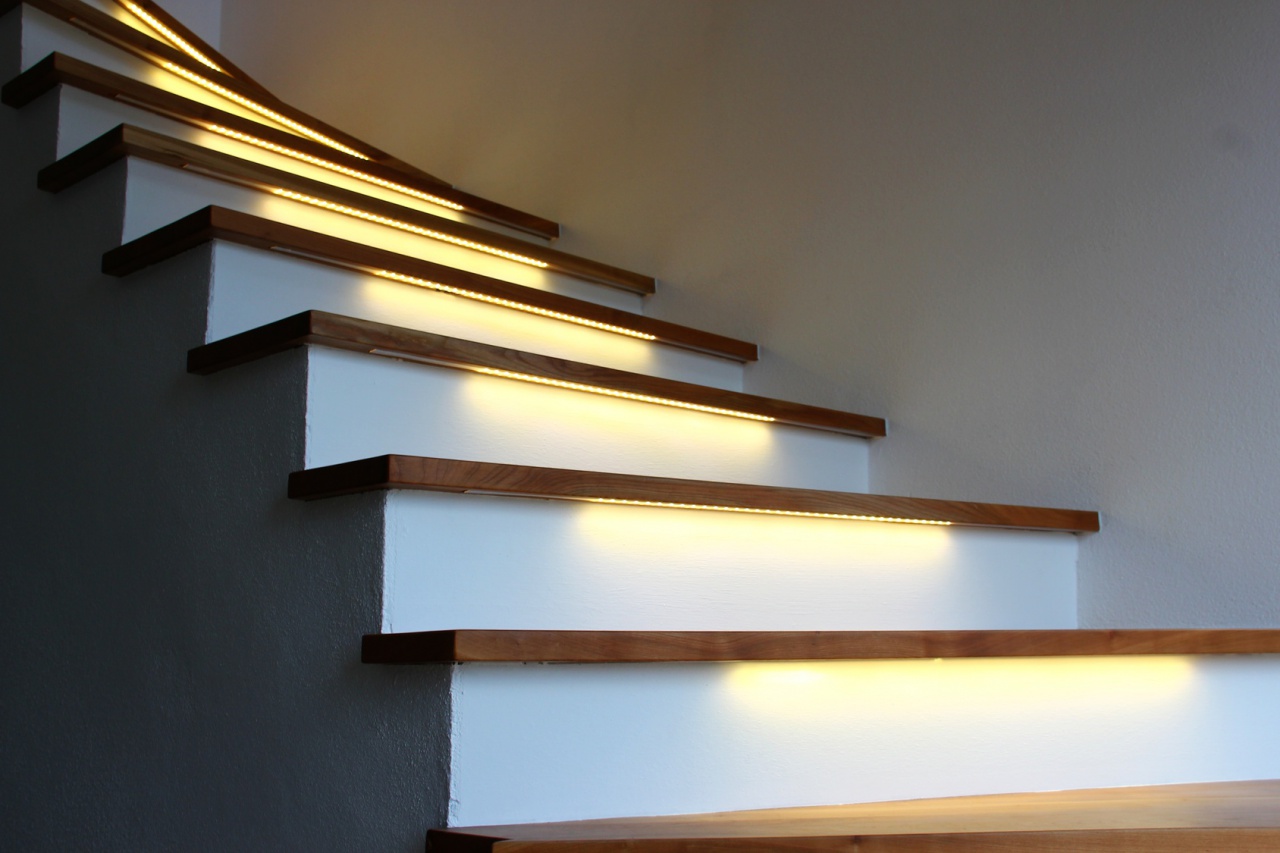 oswietlenie-led-schody
